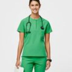 Figs Safety Green Top
